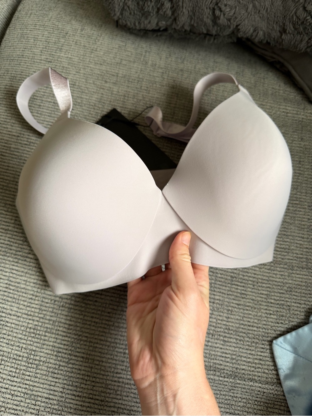 Seamless EBY T-Shirt Bra - Smooth Support